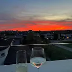 Zen Sunset Loft Lejlighed Bukarest