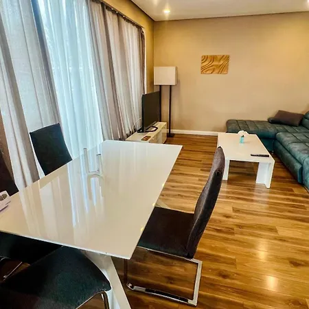Zen Sunset Loft - Private Terrace - Forrest Views شقة *