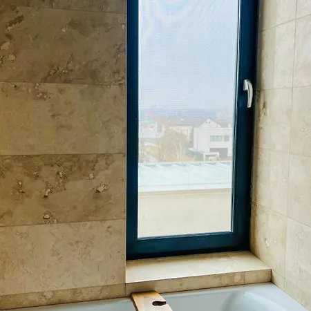 Zen Sunset Loft Apartment *